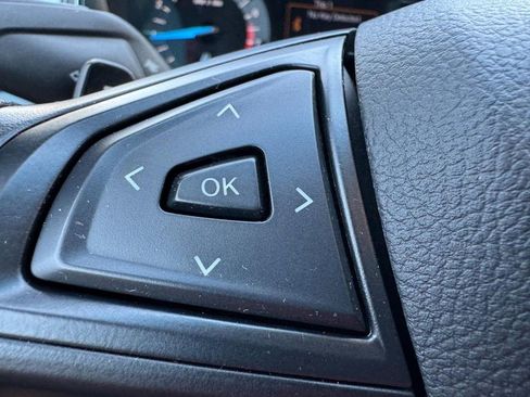Used 2015 Ford Edge SE AWD/4WD image 16