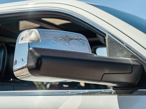 Used 2019 RAM 1500 Limited image 12