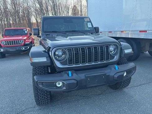 Used 2025 Jeep Wrangler Unlimited Rubicon 4xe w/ Safety Group image 2