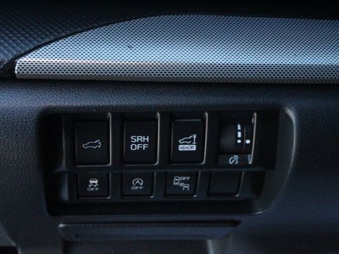 Used 2020 Subaru Forester Limited image 20