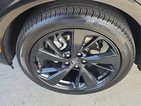 Used 2025 Buick Envision Sport Touring image 33