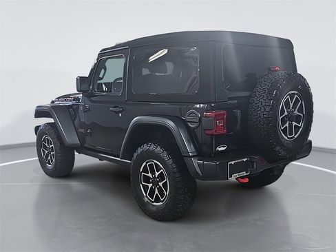 Used 2024 Jeep Wrangler Rubicon w/ Convenience Group image 6