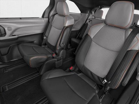 New 2026 Toyota Sienna XSE AWD/4WD image 9