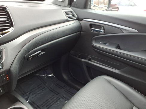 Certified 2023 Honda Ridgeline RTL image 30