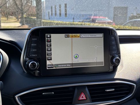 Used 2020 Hyundai Santa Fe Limited image 24