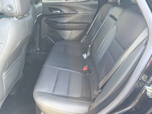 Used 2023 Chevrolet TrailBlazer RS FWD image 37