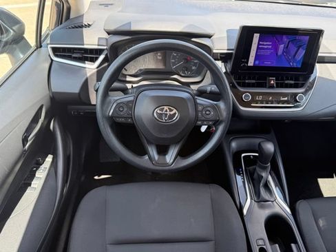 Used 2024 Toyota Corolla LE FWD image 27