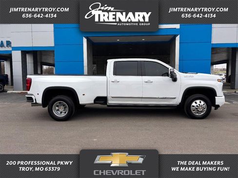 Used 2024 Chevrolet Silverado 3500 High Country w/ High Country Premium Package image 1