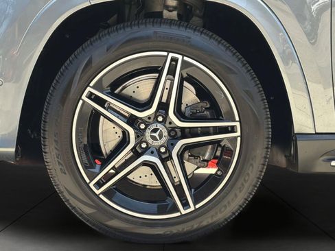 Used 2026 Mercedes-Benz GLS 450 4MATIC image 27