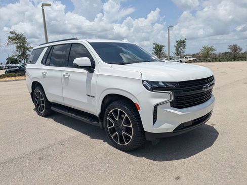 Used 2023 Chevrolet Tahoe RST w/ Luxury Package RWD image 2