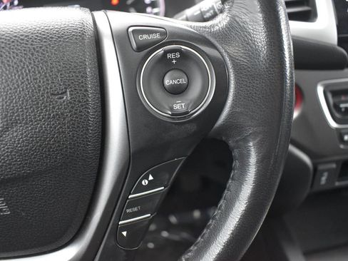 Used 2017 Honda Pilot EX-L image 17