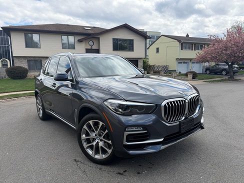 Used 2019 BMW X5 xDrive40i w/ Premium Package 2 AWD/4WD image 1
