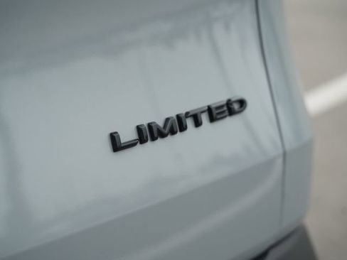 Used 2025 Toyota Grand Highlander AWD Hybrid image 45