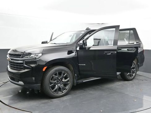Used 2023 Chevrolet Tahoe LT w/ LT Signature Package AWD/4WD image 33