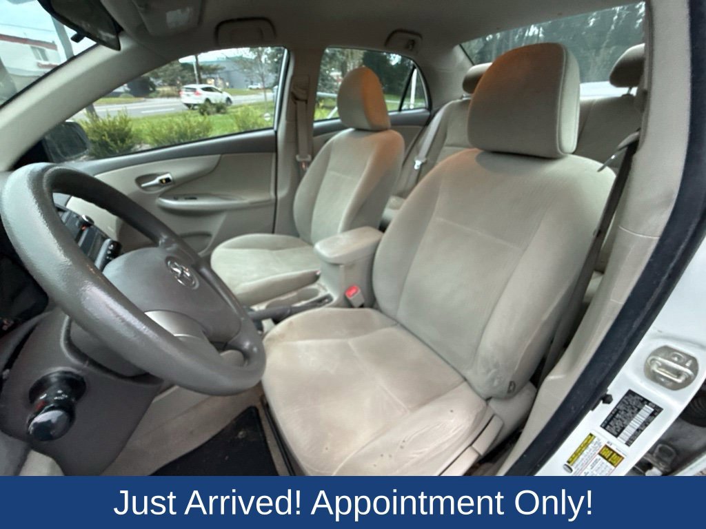 Used 2010 Toyota Corolla LE w/ All Weather Guard Pkg FWD image 9