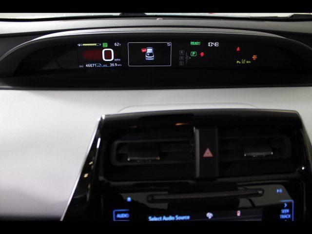 Used 2019 Toyota Prius LE FWD image 24