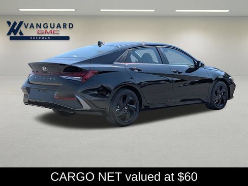 Used 2026 Hyundai Elantra SEL Sport Premium FWD image 7