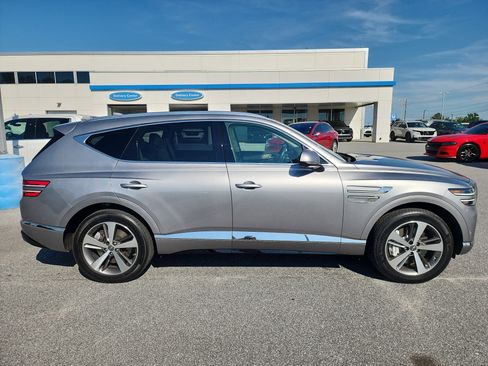 Used 2024 Genesis GV80 3.5T w/ Advanced Package image 3