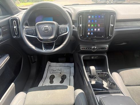 Used 2023 Volvo C40 P8 Recharge Ultimate w/ Protection Package Premier AWD/4WD image 22
