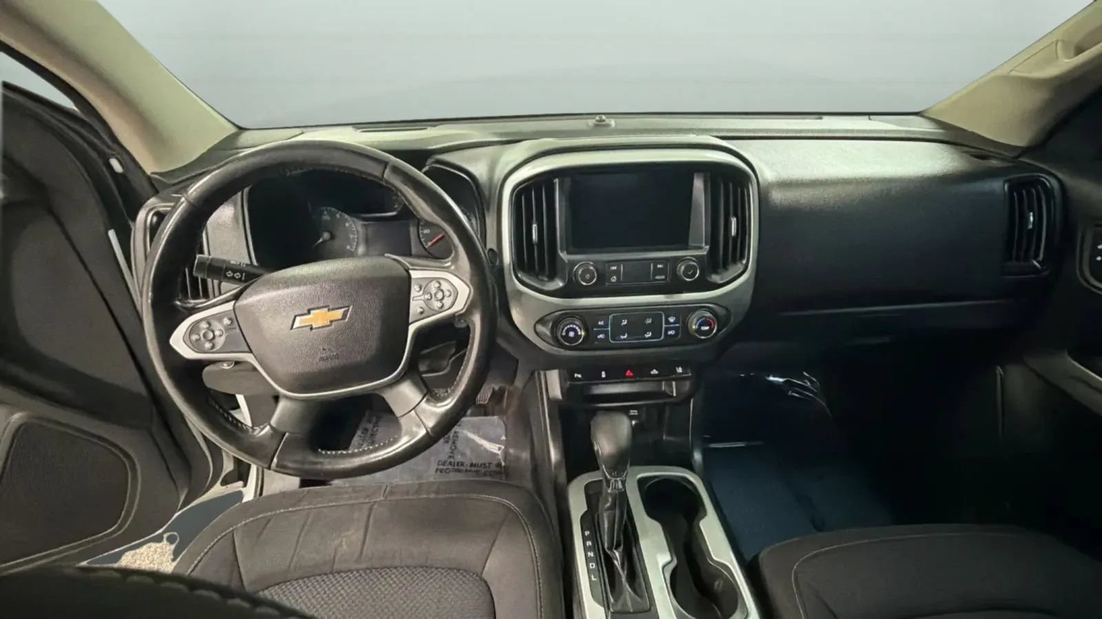 Used 2022 Chevrolet Colorado LT w/ Fleet Safety Package RWD image 10