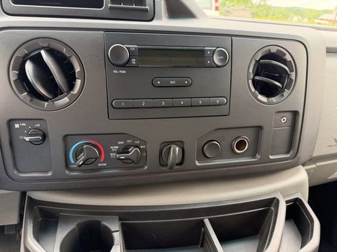 Used 2019 Ford E-350 and Econoline 350 Super Duty w/ Power Windows & Locks Group RWD image 12