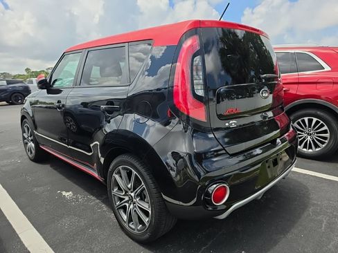 Used 2018 Kia Soul ! w/ Tech Package FWD image 6