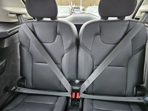 Certified 2024 Volvo XC90 B6 Plus w/ Protection Package Premier image 16