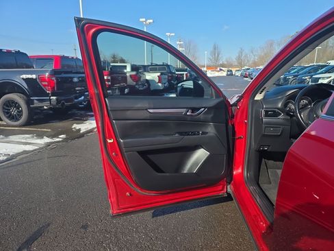 Used 2017 MAZDA CX-5 Touring image 18