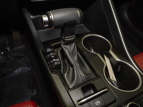 Used 2024 Kia K5 GT-Line w/ GT-Line Premium Package image 17