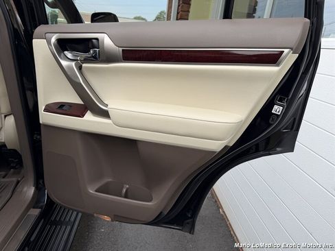 Used 2018 Lexus GX 460 Premium w/ Premium Package AWD/4WD image 58