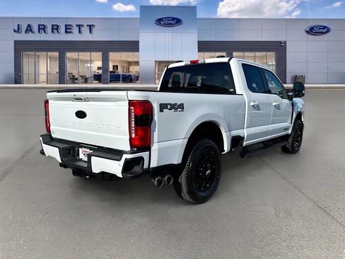 New 2026 Ford F250 XLT w/ XLT Premium Package AWD/4WD image 7