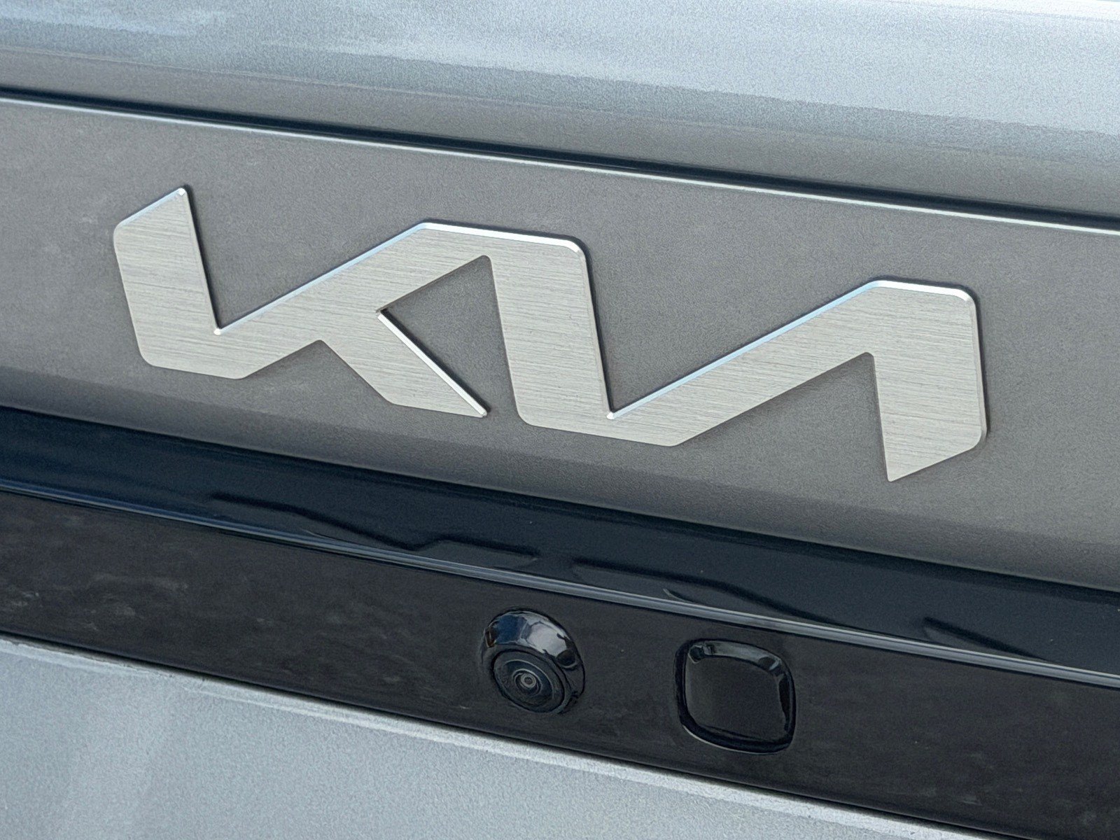 Used 2025 Kia K4 FWD image 14