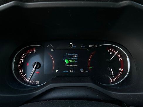 Used 2025 Toyota RAV4 XLE image 37