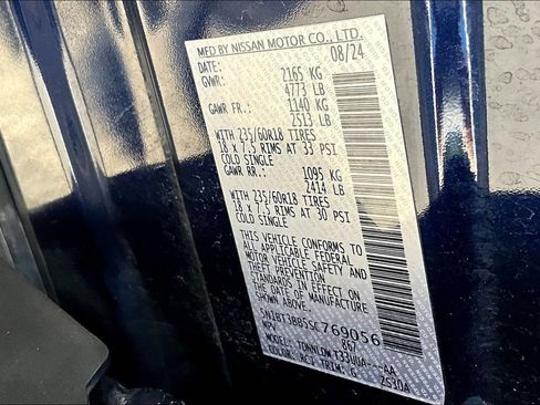 Used 2025 Nissan Rogue SV AWD/4WD image 19