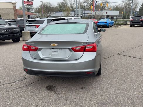 Used 2023 Chevrolet Malibu LT FWD image 10