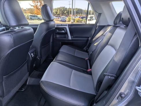 Used 2020 Toyota 4Runner SR5 Premium w/ Moonroof Package image 28