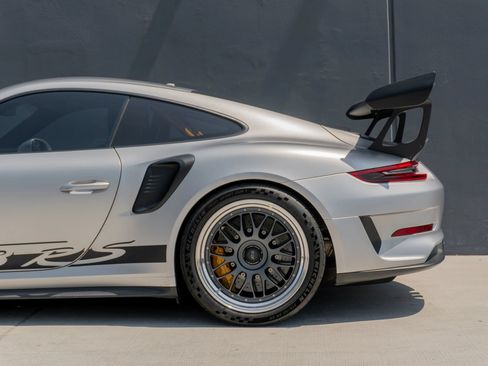 Used 2019 Porsche 911 GT3 RS RWD image 44