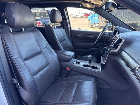 Used 2014 Jeep Grand Cherokee Summit image 33