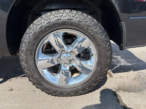 Used 2017 RAM 1500 Big Horn AWD/4WD image 11