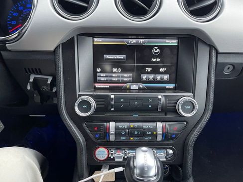 Used 2015 Ford Mustang GT Premium RWD image 7