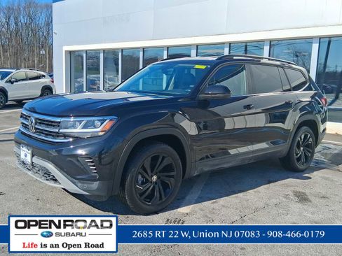 Used 2022 Volkswagen Atlas SE image 3