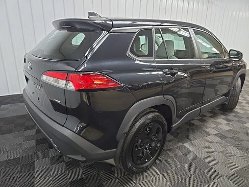 Used 2022 Toyota Corolla Cross L AWD/4WD image 10