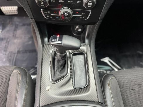 Used 2018 Dodge Charger R/T RWD image 19