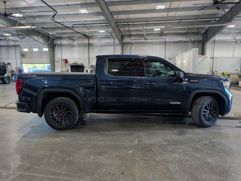 Used 2020 GMC Sierra 1500 Elevation w/ Elevation Value Package AWD/4WD image 2