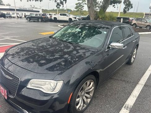 Used 2016 Chrysler 300 C w/ Safetytec Group II RWD image 4