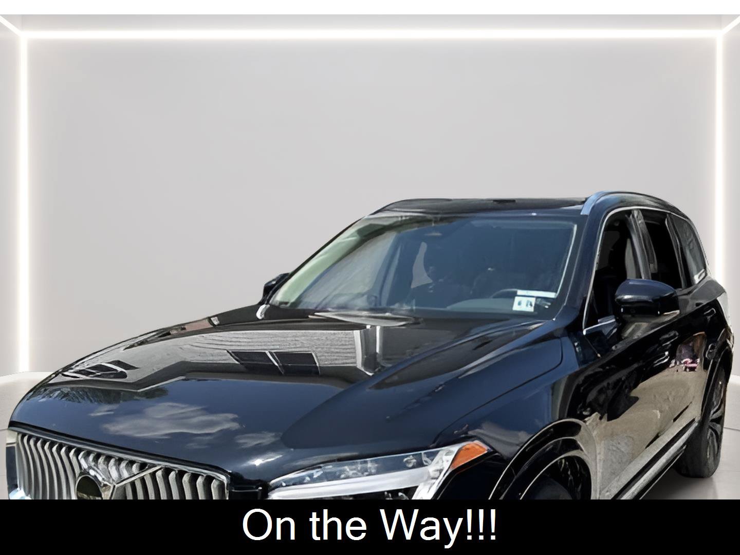 Certified 2023 Volvo XC90 B6 Plus w/ Protection Package AWD/4WD image 1