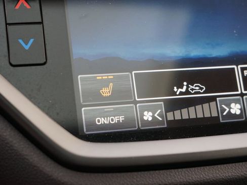 Used 2023 Subaru Ascent Onyx Edition image 39