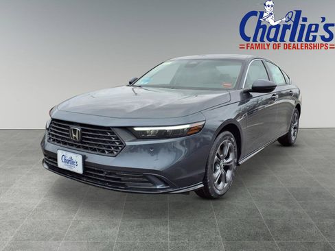 New 2026 Honda Accord EX-L image 1