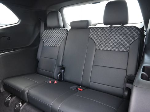 New 2026 GMC Acadia Denali w/ Super Cruise Package FWD image 21
