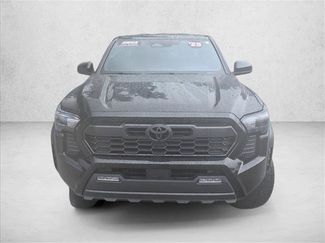 Used 2025 Toyota Tacoma TRD Off-Road AWD/4WD video 2